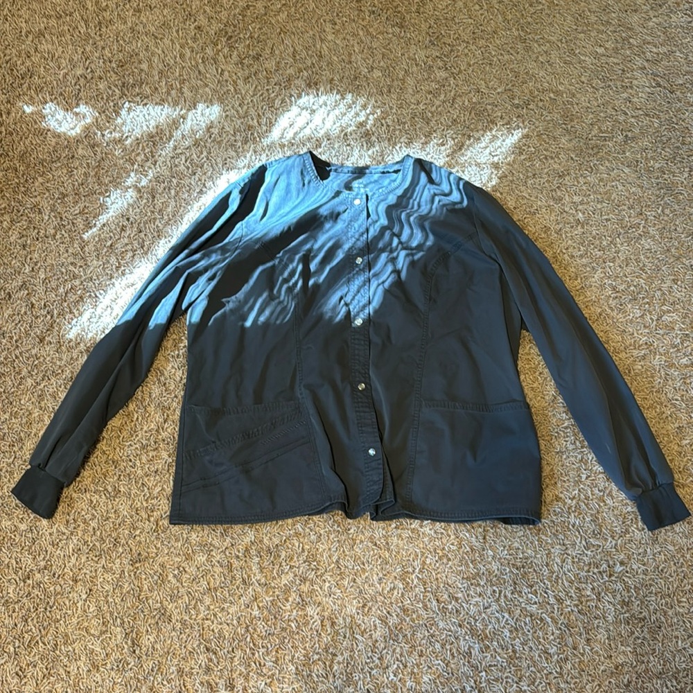 Grey scrub jacket